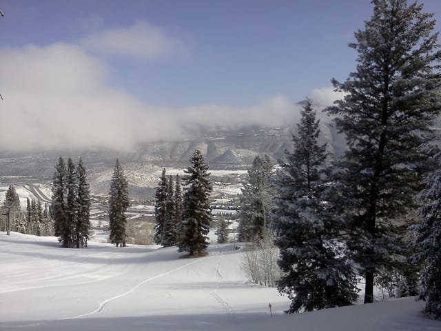 Fresh snow on Buttermilk Mountain